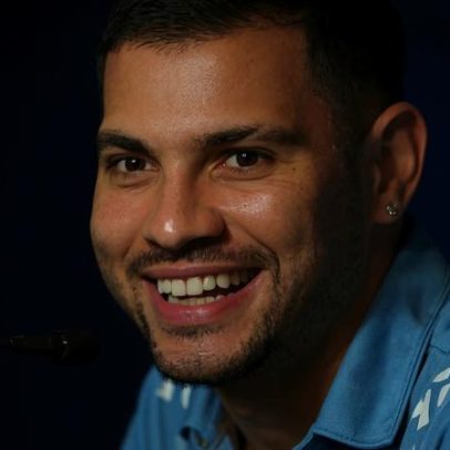Bruno Guimarães rebate críticas e coloca o Brasil entre favoritos da Copa