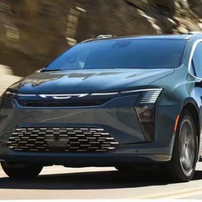 Stellantis define plano para ressuscitar Chrysler e Dodge