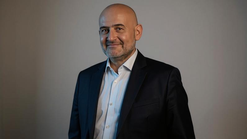 Christian Stein, novo CEO da Renault Group Espanha, substitui Recasens