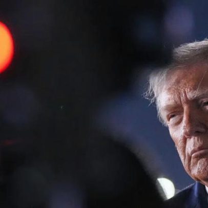Trump diz que EUA atacarão o Irã nesta noite com força
