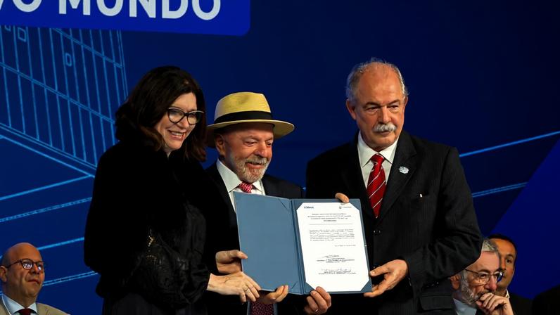 Lula e líderes das empresas buscam impulsionar a pesquisa e desenvolvimento no setor