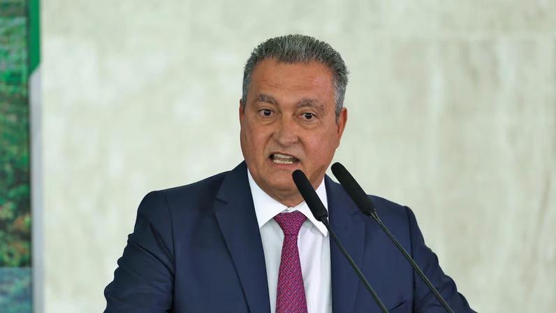 Procurador-Geral da República afirma que ocultação dos R$ 48 milhões desviados é crime permanente e que permaneceu em curso enquanto ele era ministro da Casa Civil do governo Lula; procurado, ele não se manifestou