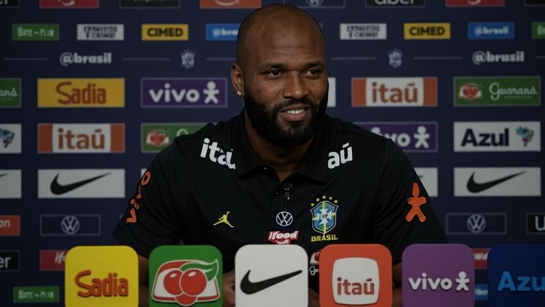 Igor Thiago destaca emoção de representar o Brasil na Copa