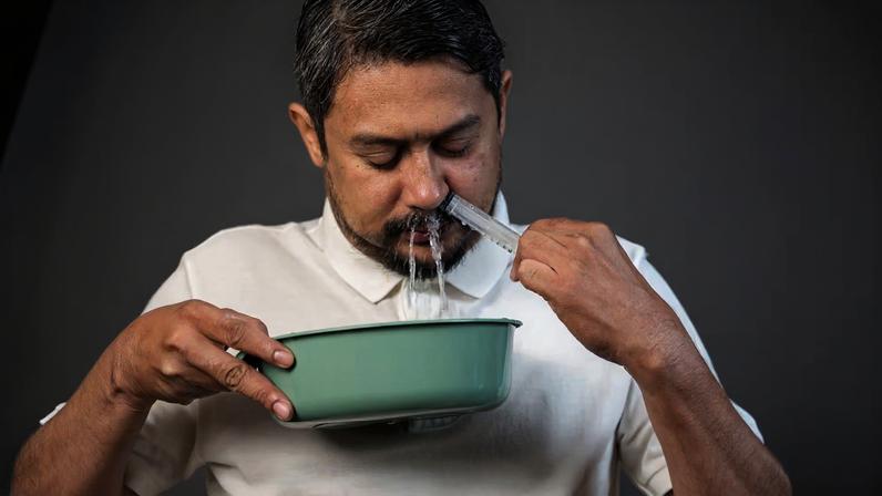 Lavagem nasal de alto volume ajuda a aliviar sinusite antes de piorar