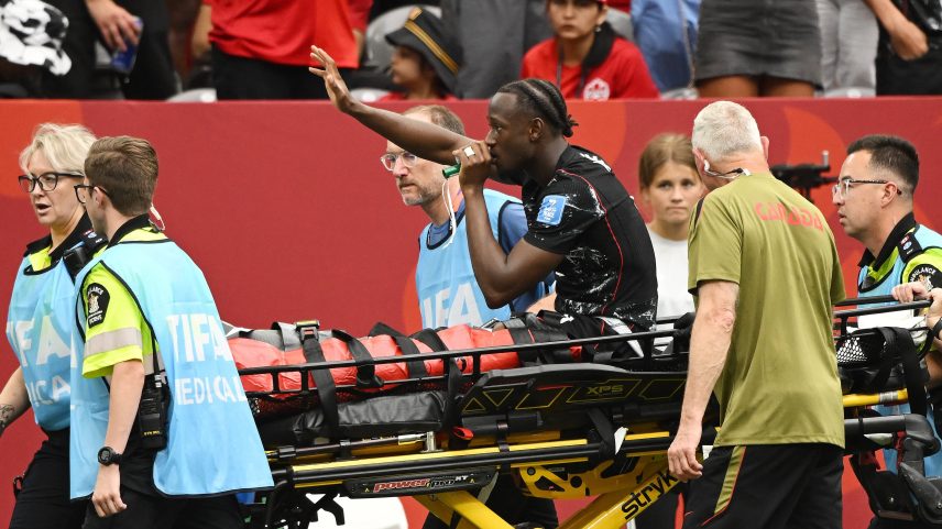 Quem é Koné, jogador canadense que quebrou a perna na Copa do Mundo