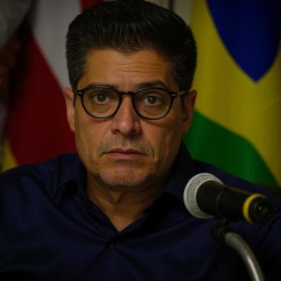 Avião com ACM Neto faz pouso emergencial na Bahia após falha técnica