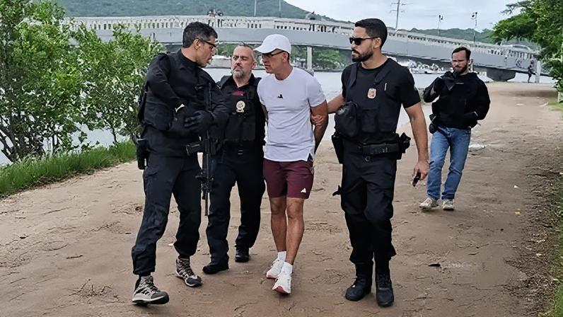Contraventor foi preso em mansão localizada em Cabo Frio (RJ)