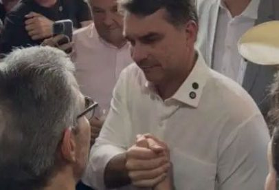 Zema afirma que a direita estará mais unida após encontro com Flávio