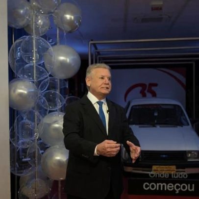 Transforma Chevette e linha telefônica em rede de R$ 1 bi