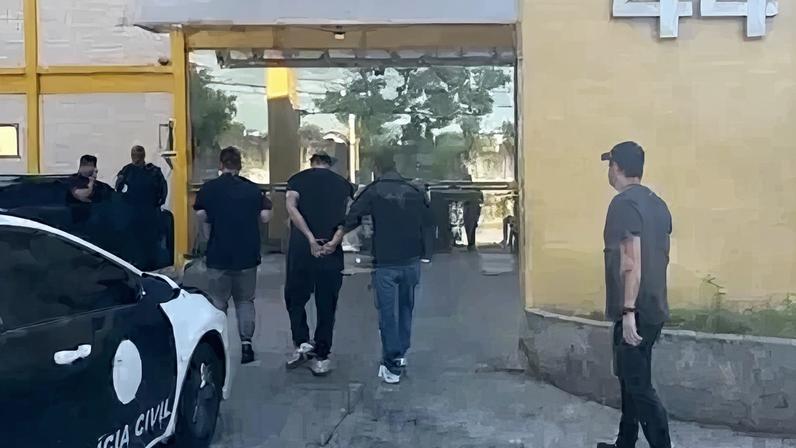Suspeito de encomendar veículos para Comando Vermelho é preso no Rio