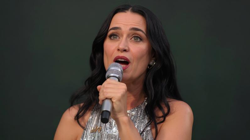 Katy Perry (Cazé TV/Reprodução)