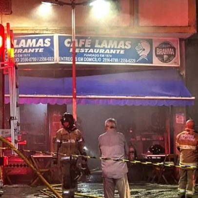 Incêndio atinge Café Lamas, restaurante mais antigo do Rio