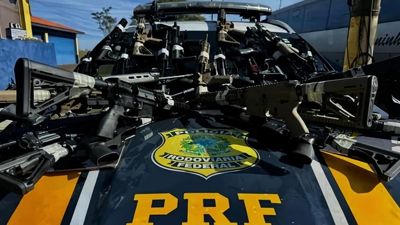 Apreensão recorde de fuzis no Brasil