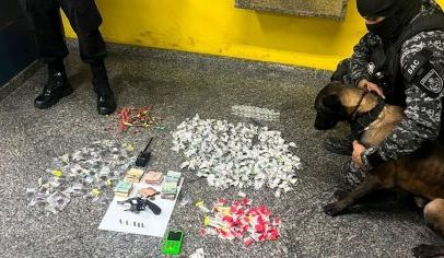 Operação prende seis pessoas e apreende camisas falsificadas na Lapa, RJ