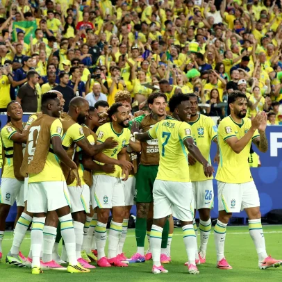 Brasil vence a Escócia com show de Vinícius Júnior e retorno de Neymar