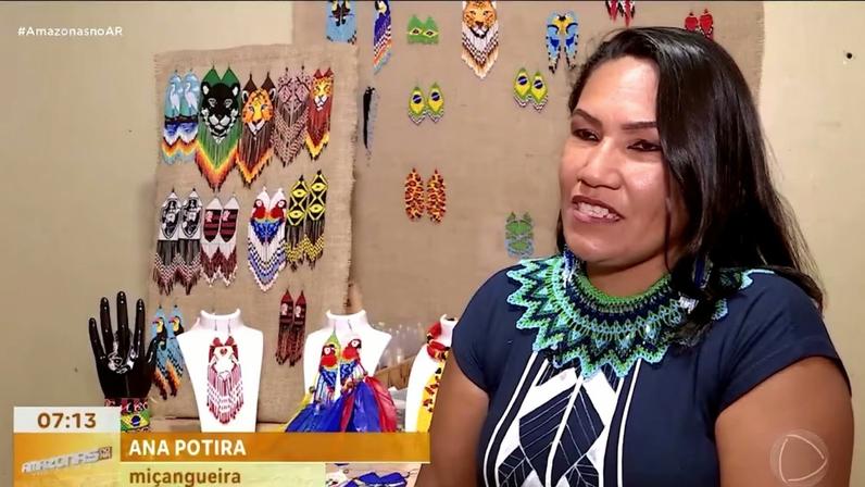 Artesanato de Parintins impulsiona renda durante Festival Folclórico