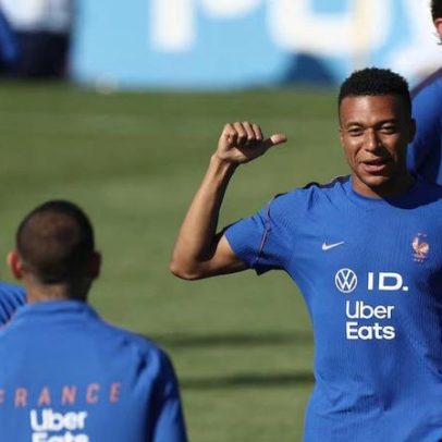 Mbappé comanda França contra Iraque em busca de duelo com Messi na Copa