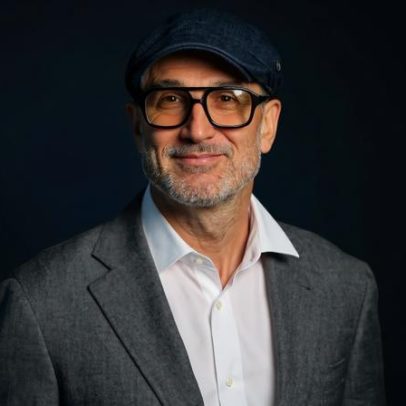 Diretor de Supergirl revela incentivo para filmar e elogia Milly Alcock