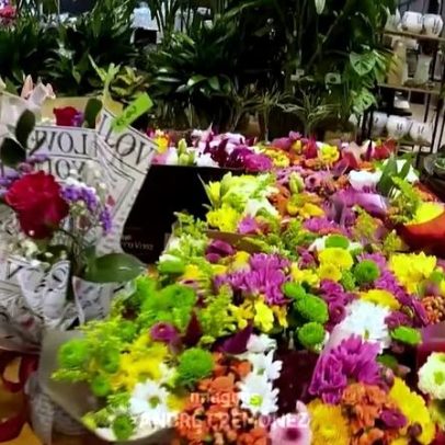 Presente dos Namorados: Flores continuam como escolha clássica e apreciada