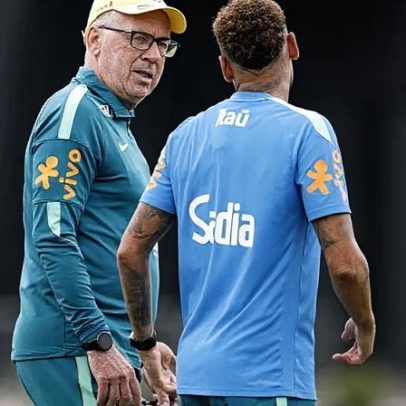 Neymar entra perto dos 30 minutos do 2º tempo, plano de Ancelotti