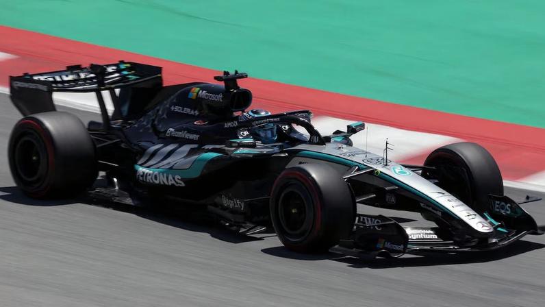 George Russell fez a pole position no GP de Barcelona.