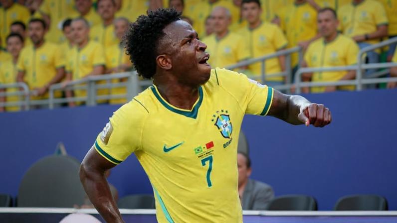 Vini Jr comemorando gol contra Marrocos na Copa do Mundo
