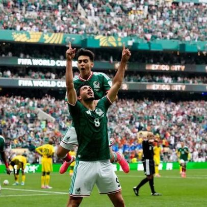 México aproveita fragilidade da África do Sul e vence na Copa do Mundo