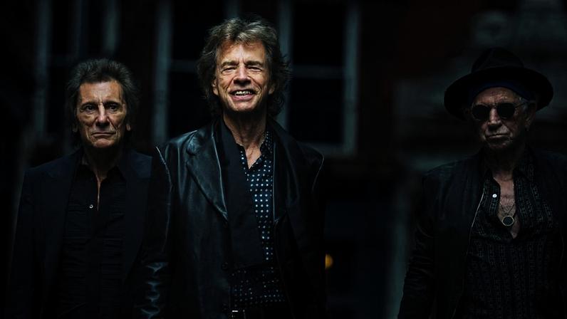 Mick Jagger reacende especulação de que a banda volte à estrada em 2027