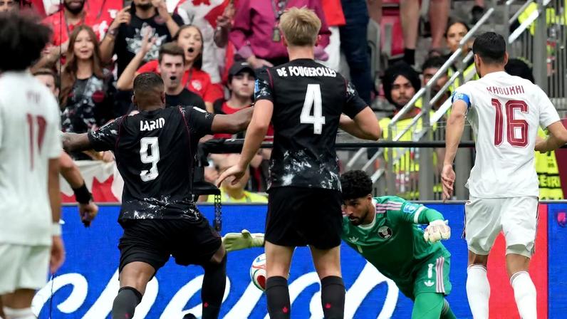 Seleção canadense goleia o Catar e encaminha vaga na segunda fase do Mundial