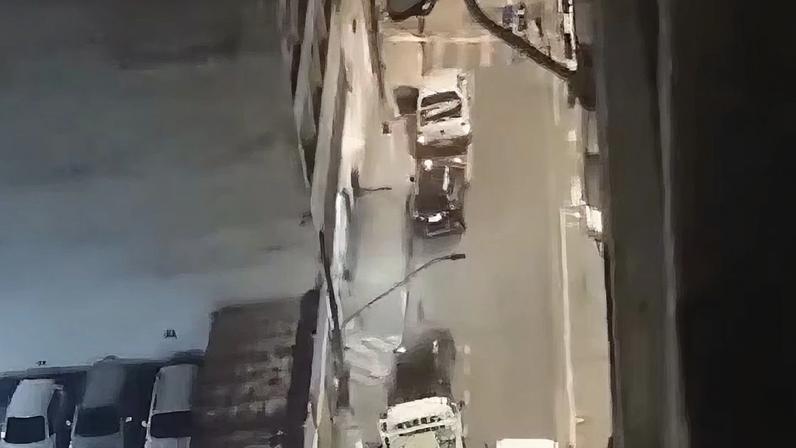 Imagem divulgada por moradores nas redes sociais mostra o vazamento de gás na rua Doutor Teodoro Baima, na República.