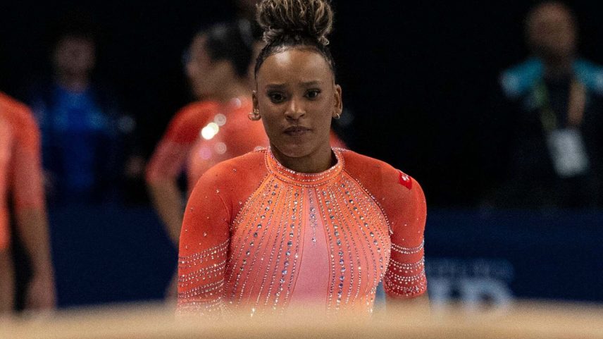 Rebeca Andrade vence ouro na primeira competição após pausa