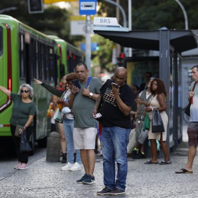 Nova lei promete ônibus mais pontuais, seguros e confortáveis; veja mudanças