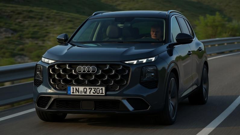 Audi Q7 na estrada