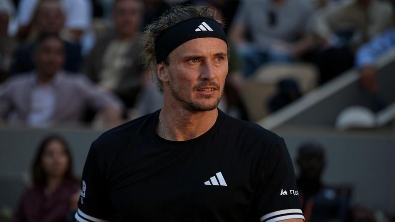 Zverev se irritou com perguntas do L'Équipe sobre acusações de ex-companheiras