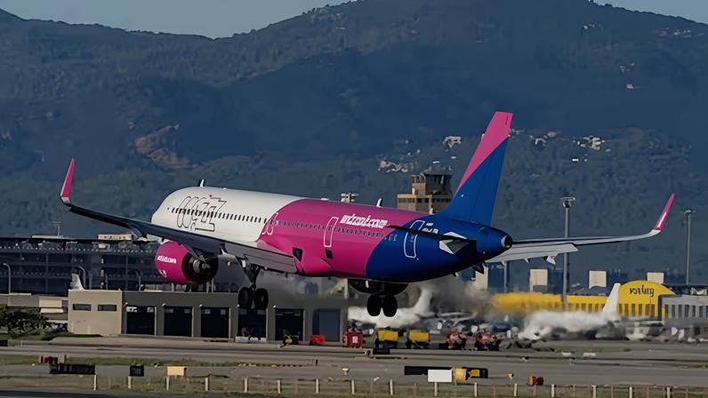 Wizz Air registra prejuízo com o conflito no Oriente Médio, apesar de recorde de passageiros