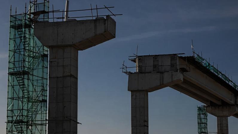 Construção de ponte: setor é considerado mais defensivo, mas deu susto em investidores durante volatilidade do mercado