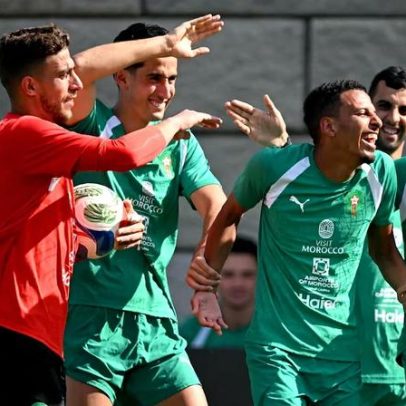 Como a seleção de Marrocos não cabe mais na fronteira, entenda no vídeo
