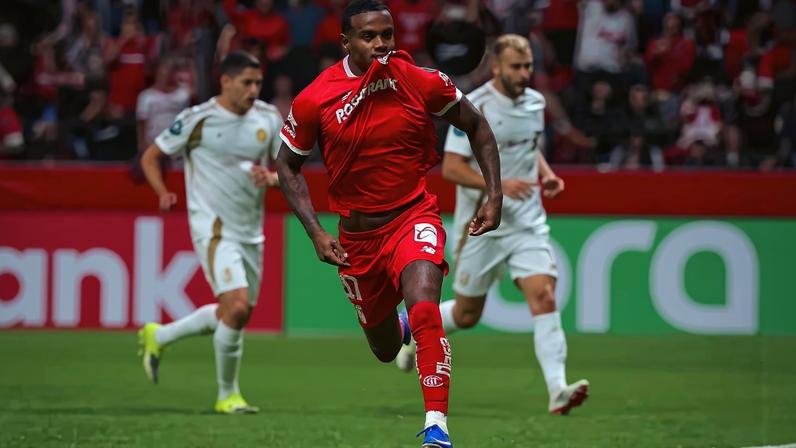 Helinho terminou a temporada com 11 gols e nove assistências pelo Toluca (Arquivo pessoal/Instagram)