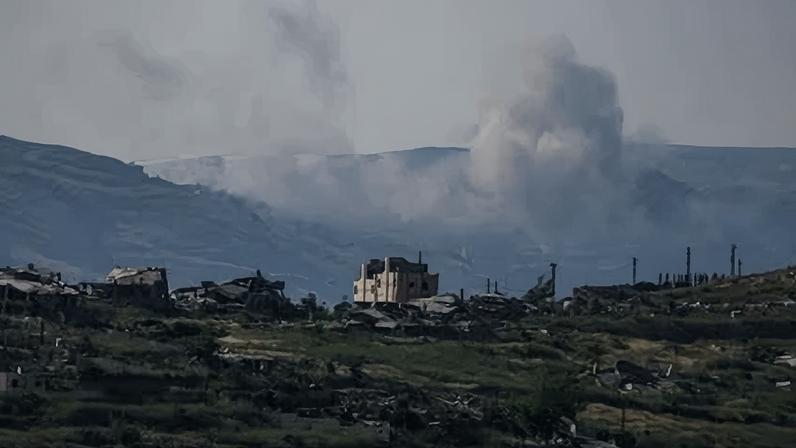 Fumaça no sul do Líbano após explosão