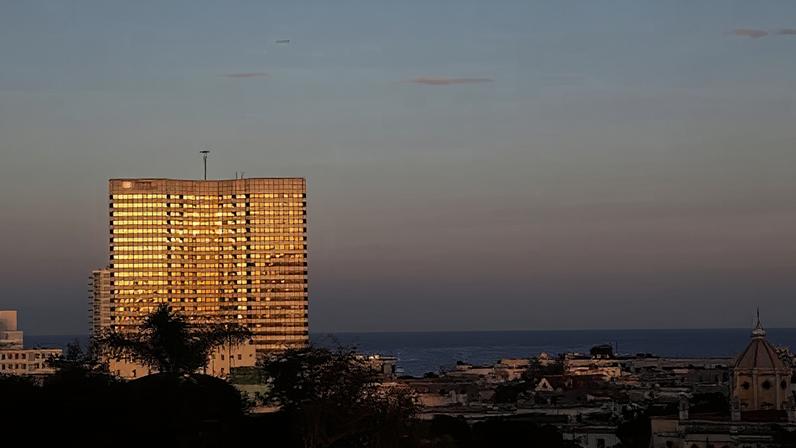 Hotel cinco estrelas Melia Cohiba, em Havana