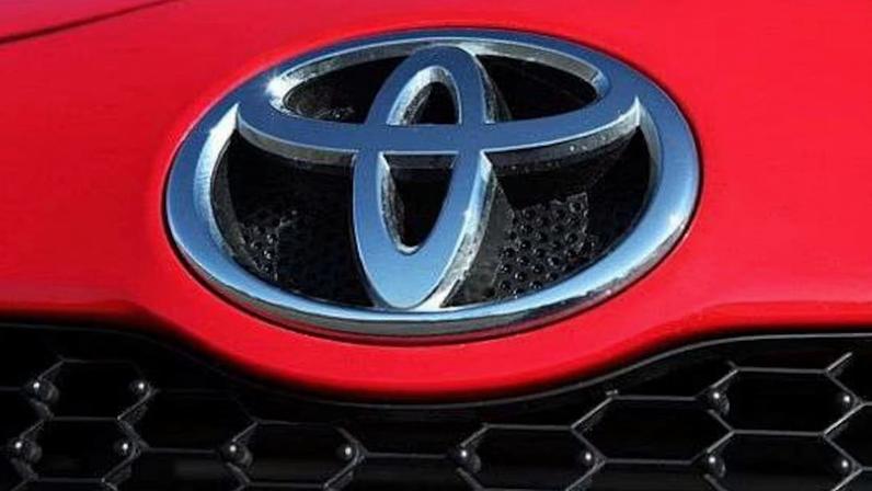 Valor das marcas de carros cai 7% em 2026; Toyota lidera e Tesla despenca