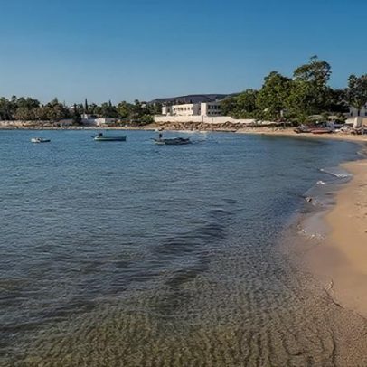 Praia mais bonita do mundo fica na Tunísia, aponta estudo científico