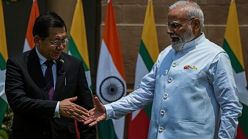 PM Modi met Myanmar President Min Aung Hlaing in Delhi on Monday