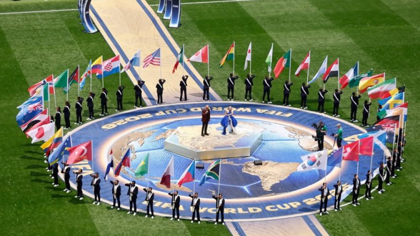 Copa do Mundo começa com Shakira, Burna Boy e festa no Estádio Azteca