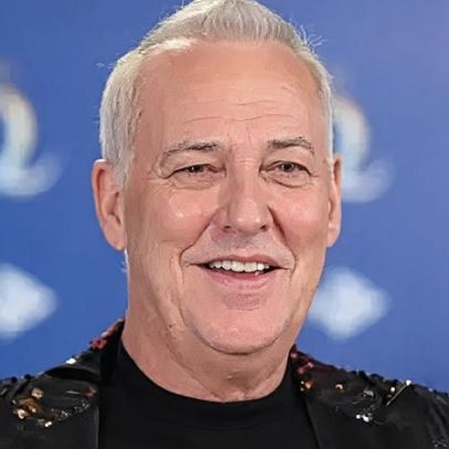 Vídeos de Michael Barrymore no TikTok levantam preocupações sobre filmagens com óculos
