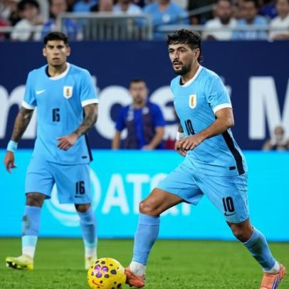 Arrascaeta sofre lesão na panturrilha e vira dúvida para o Uruguai na Copa