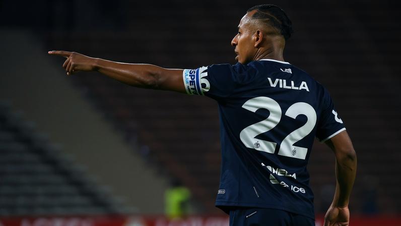 Hulk é apresentado antes de vitória do Flu sobre o São Paulo