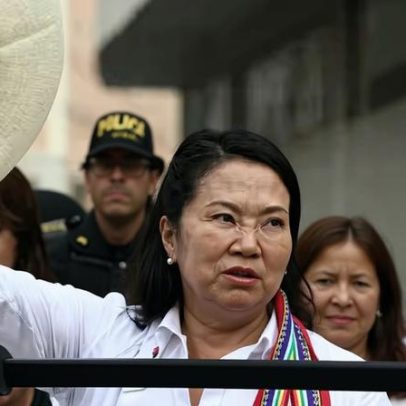 Sánchez supera Fujimori com 93% das urnas apuradas no Peru