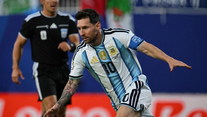 Messi completa o hat-trick e se torna o jogador com mais gols na história das Copas