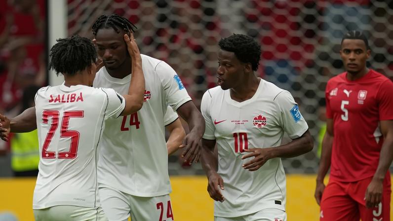 Canadá joga com o favoritismo diante da África do Sul